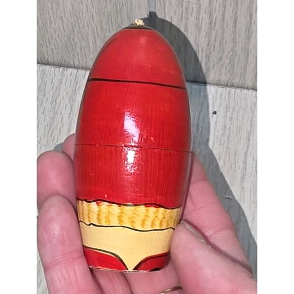 Vtg Handpainted Wooden Sata Claus Christmas Ornament Russian Nesting Doll 3" - Picture 3 of 6